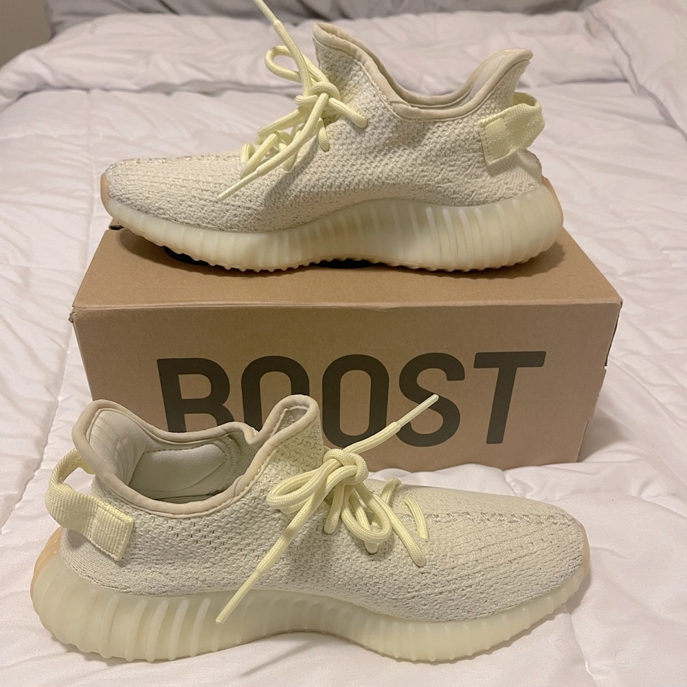 Yeezy Boost 350 V2